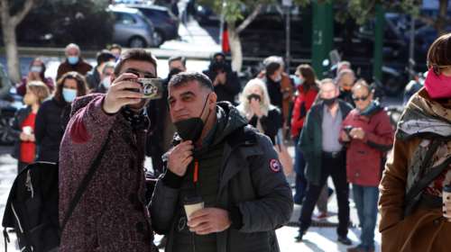 Novartis: Αίτηση εξαίρεσης της ανακρίτριας κατέθεσε ο Κώστας Βαξεβάνης- Επειδή του ζήτησε να τελειώσει την απολογία του