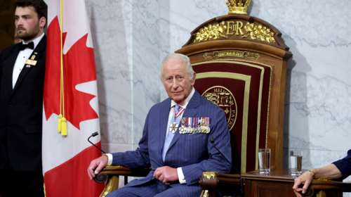 Ηχηρό μήνυμα βασιλιά Καρόλου στον Τραμπ: &quot;Ο Καναδάς θα παραμείνει ελεύθερος και δυνατός&quot;
