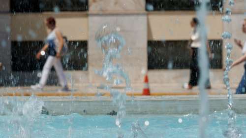 Προειδοποίηση Τσατραφύλλια: Επίμονος ο καύσωνας με επιθετικές τάσεις - 44 βαθμοί έως 25 Ιουλίου - Οι περιοχές με ακραίες εξάρσεις