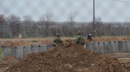 Αυστριακός Τύπος για φράχτη στον Εβρο: Πόλεμος νεύρων Αθήνας - Αγκυρας