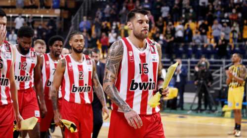 Άρης - Ολυμπιακός: Τα δάκρυα του Γιώργου Πρίντεζη για τον Άλκη [Εικόνες - Βίντεο]