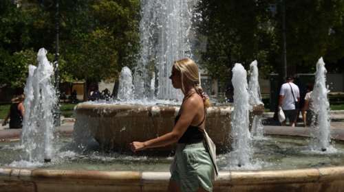 Καιρός: Επικίνδυνο κοκτέιλ ζέστης και ισχυρών ανέμων - Ερχεται &quot;θερμικός θόλος&quot; με 43άρια