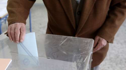 Δημοσκόπηση Alco: Η ακρίβεια το νούμερο ένα πρόβλημα για τα νοικοκυριά - Πώς βαθμολογούν οι πολίτες τους υπουργούς