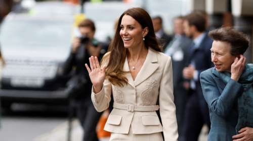 Για πρώτη φορά μαζί: Η Κέιτ Μίντλετον και η πριγκίπισσα Άννα στην πρώτη τους κοινή δέσμευση