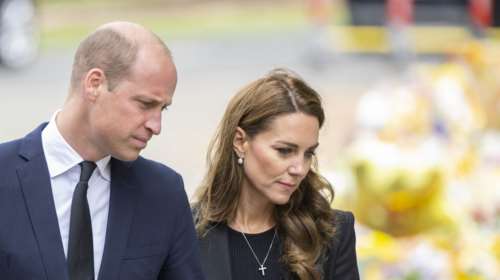 Εκβίασαν την Κέιτ Μίντλετον να πει την αλήθεια για τον καρκίνο: Οι ανώνυμες απειλές που ταρακούνησαν το παλάτι