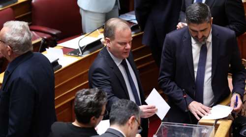 Ενταση στην προανακριτική για Καραμανλή: Η ΝΔ αρνήθηκε να κληθούν μάρτυρες και να μοιραστεί η δικογραφία στα κόμματα