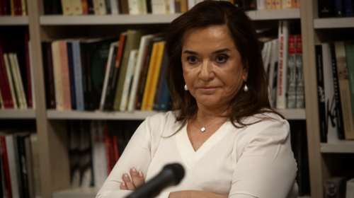 Η Ντόρα Μπακογιάννη εξηγεί γιατί δέχθηκε τώρα τον &quot;στενό κορσέ&quot; του διαλόγου η Τουρκία