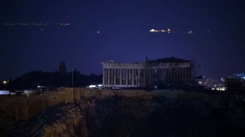 Ώρα της Γης: Η Ελλάδα έσβησε τα φώτα για τον πλανήτη [Εικόνες - Βίντεο]