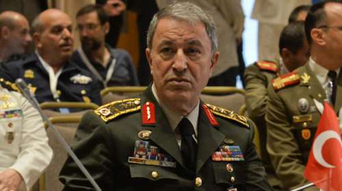 Τουρκικά ΜΜΕ: Ο Ακάρ στα σύνορα με Ελλάδα και Βουλγαρία για επιθεώρηση στρατευμάτων [Εικόνες-βίντεο]