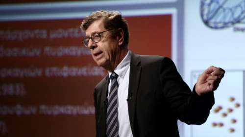 Κακοκαιρία &quot;Ιανός&quot; - Συνολάκης: Να γίνουν από τώρα εκκενώσεις στις παράκτιες περιοχές- Η θάλασσα θα βγει στον δρόμο