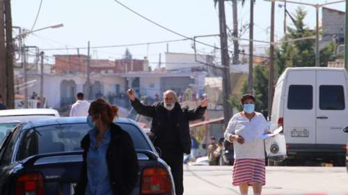 Πρόεδρος Ρομά Θεσσαλίας: Πολλοί δεν πιστεύουν ότι υπάρχει κορονοϊός [Βίντεο]