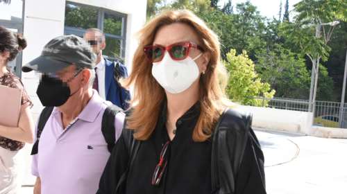 Δίκη Φιλιππίδη: &quot;Πιστεύω ότι είναι οργανωμένο - Οι θαυμάστριες προσφέρονται&#39;&quot;, είπε η Ελπίδα Νίνου