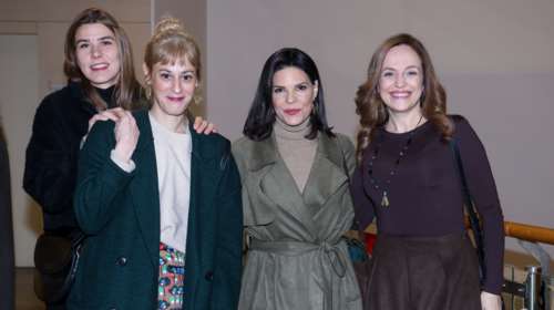 Με επιτυχία τα εγκαίνια της έκθεσης "Tristrato", παρουσία σπουδαίων Ελληνίδων ηθοποιών [εικόνες]