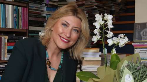 Στην εντατική η Σία Κοσιώνη: Προσβλήθηκε από πνευμονιόκοκκο - Σε τι κατάσταση βρίσκεται