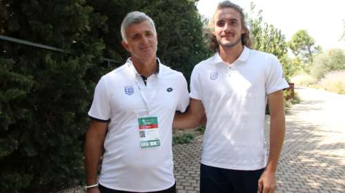 Τσιτσιπάς: Ο πατέρας του ισχυρίζεται ότι εκείνος οδηγούσε τη Lotus με πάνω από 210 χλμ/ώρα - Γιατί δεν το δέχτηκαν οι αρχές