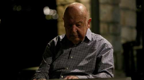 Μίμης Πλέσσας: Ο ευγενής χημικός με το διδακτορικό στη σκλήρυνση κατά πλάκας - Η άγνωστη ζωή του στις ΗΠΑ