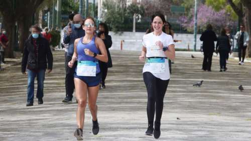 H Δόμνα Μιχαηλίδου έτρεξε για τον αυτισμό - Με αθλητικό στυλ στο Ζάππειο