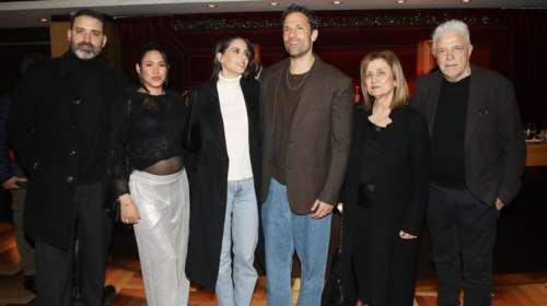 Κωνσταντίνος Αργυρός: Σπάνια οικογενειακή εμφάνιση με την Αλεξανδρα Νίκα, τους γονείς και τον αδελφό του [εικόνες]