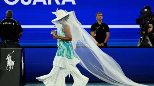 Ναόμι Οσάκα: Με εισόδο α λα Μαίρη Πόπινς έκλεψε τις εντυπώσεις στο Αυστραλιανό Όπεν [εικόνες - βίντεο]