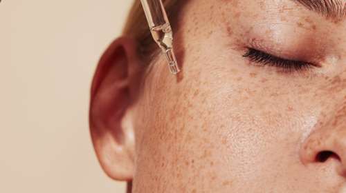 3 συμβουλές για να ενισχύσεις την αποτελεσματικότητα των serums σου