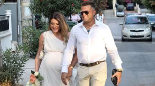 Βαλεντίνη Παπαδάκη - Κώστας Σόμμερ: Γεννήθηκε η κορούλα τους - Οι φωτογραφίες μέσα από το μαιευτήριο [Εικόνες]