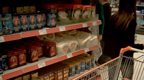 Oδηγίες του ΕΦΕΤ: Τι συμβαίνει με τα τρόφιμα και τον κορονοϊό- Υπάρχει κίνδυνος μετάδοσης;