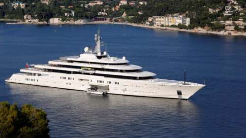 Σύλληψη &quot;Abu George&quot;: Η &quot;βιτρίνα&quot; με γυναίκες και VIP πάρτι σε γιοτ - Στα αμπάρια… Σύροι μετανάστες