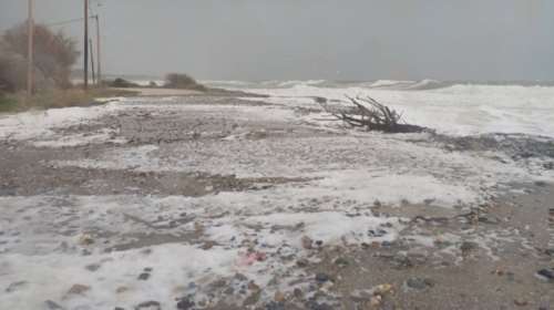 Απαγόρευση κυκλοφορίας σε Αλεξανδρούπολη και Σαμοθράκη λόγω θυελλωδών ανέμων - Στη δίνη της κακοκαιρίας και η Θράκη