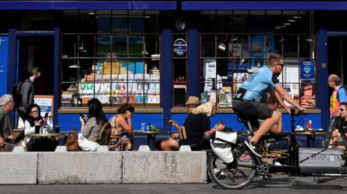 Κορονοϊός:  Ετοιμη για γενικό lockdown η Βρετανία -  Πάνω από 4.000 κρούσματα τη μέρα