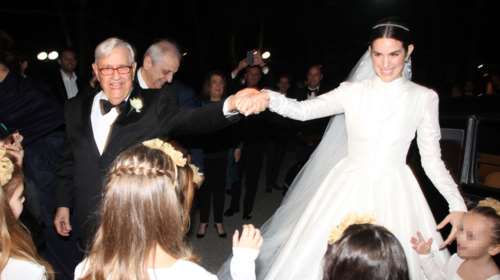 Αναστασία Καίσαρη: Γέννησε το πρώτο της παιδί ένα χρόνο μετά τον γάμο αλά... Μπόλιγουντ