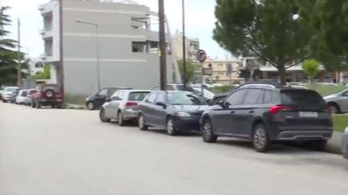 Άρτα: Ράκος η μητέρα του βρέφους - "Ηθελε να πέσει από το μπαλκόνι μόλις έμαθε για τον θάνατο του παιδιού της"