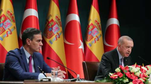 Συνάντηση Ερντογάν-Σάντσεθ: Δεν υπάρχει καμία παρέκκλιση από τον στόχο της Τουρκίας για ένταξη στην Ευρωπαϊκή Ένωση