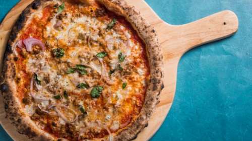 Πού θα βρεις τη νοστιμότερη πίτσα της Αθήνας