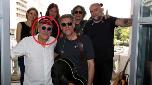 Αυτός είναι ο ντράμερ των Πυξ Λαξ που καταδικάστηκε για αποπλάνηση 6χρονης -  Τι απαντά το θρυλικό συγκρότημα