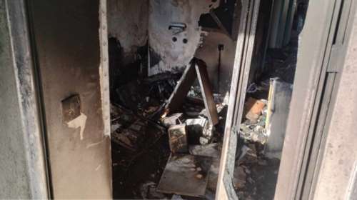 Ιωάννινα: Φωτιά στη φοιτητική εστία - Μια φοιτήτρια στο νοσοκομείο - Μεγάλες ζημιές [εικόνες]