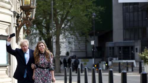 Μπόρις Τζόνσον: Παραδέχτηκε ότι παντρεύτηκε την Κάρι Σίμοντς κρυφά - Επίσημη ανακοίνωση