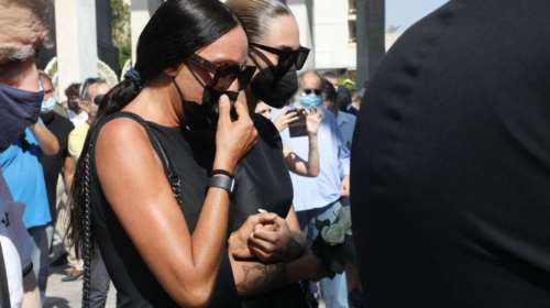 Κιάρα Μαρκέζη: Οι συγκινητικές αναρτήσεις μετά την κηδεία του παππού της, Άκη Τσοχατζόπουλου