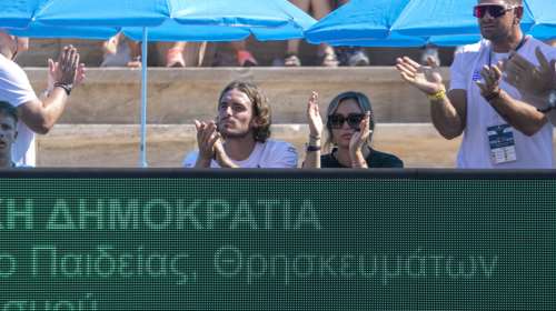 Τα &quot;μαζεύει&quot; τώρα η μητέρα του Τσιτσιπά για την Μπαντόσα: Ξέρω ότι είναι ένας καλός άνθρωπος