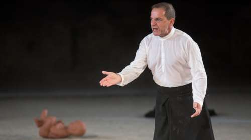 Υπόθεση Λιγνάδη: Βρέθηκε στο σπίτι του καταγγελία &quot;φωτιά&quot; προς το Αρσάκειο- Η αντίδραση του Γιώργου Μπαμπινιώτη