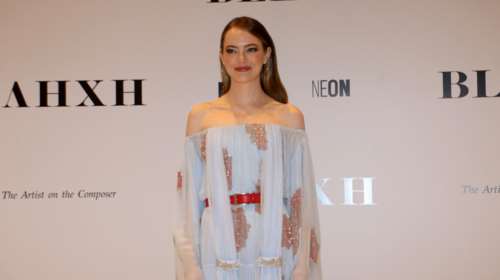 Έμα Στόουν: Απαστράπτουσα στην παγκόσμια πρεμιέρα της ταινίας του Λάνθιμου, &quot;Βληχή&quot; [Εικόνες]