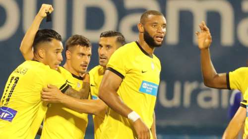 Ντινάμο Ζάγκρεμπ - ΑΕΚ 1-2: Μεγάλη νίκη στην Κροατία για την Ένωση - Ενός λεπτού σιγή για τον Μιχάλη Κατσουρή πριν το ματς