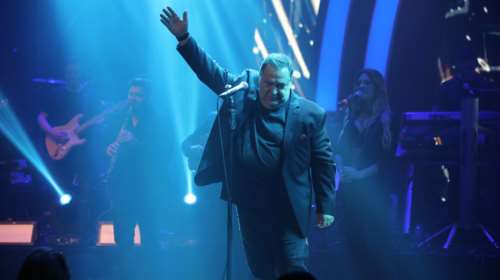 Βασίλης Καρράς: Αυτός είναι ο τίτλος της βιογραφίας του – Πότε αναμένται να κυκλοφορήσει