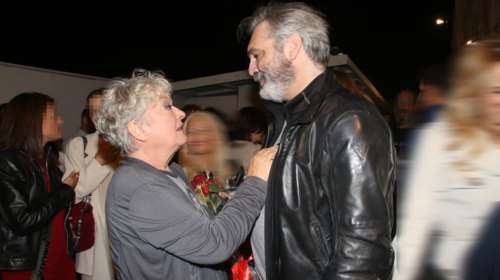 Άλκης Κούρκουλος - Τάνια Τσανακλίδου: Η σπάνια κοινή εμφάνιση και η τρυφερή αγκαλιά του πρώην ζευγαριού