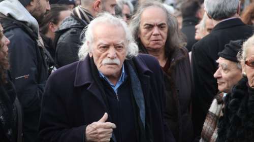 Μανώλης Γλέζος: Η απάντηση της συζύγου του στη ΓΣΕΕ - &quot;Να ζητήσετε συγνώμη από την κοπέλα που τηλεφώνησε, την εκθέσατε&quot;