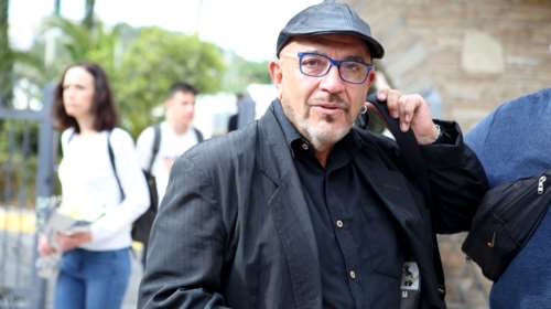 Ο Γιάννης Ζουγανέλης μετά την φωτιά που έκαψε το σπίτι του: Ένα μεγάλο ευχαριστώ -Οι Έλληνες είμαστε ίσως οι πιο αλληλέγγυοι