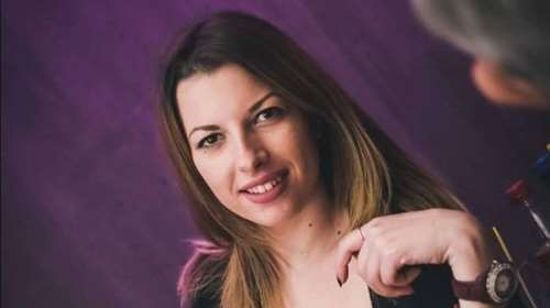 Τραγωδία στην Αμαλιάδα: Ανείπωτη θλίψη για την 23χρονη Αλίκη που ξεψύχησε στην άσφαλτο - Χαροπαλεύει ο ξάδερφός της [εικόνες]