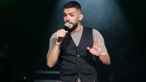 Χρήστος Σαντικάι: Η απάντηση στη Μάρα Μεϊμαρίδη για το &quot;τι ράτσα είναι;&quot; [Βίντεο]