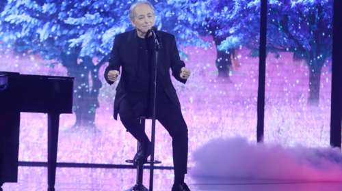 Αποκάλυψη σοκ Μικρούτσικου: Πασίγνωστος τραγουδιστής προσπάθησε να βιάσει χορεύτρια [βίντεο]