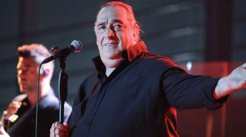 Βασίλης Καρράς: Τριήμερο πένθος στην εστίαση της Θεσσαλονίκης - Προτάθηκε να παίζουν μόνο τραγούδια του