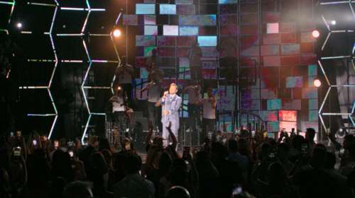 Θεσσαλονίκη - Έξαλλος ο Βέρτης: Κλωτσούσε πανέρια στην πίστα και ζητούσε να φύγει η αστυνομία [βίντεο]